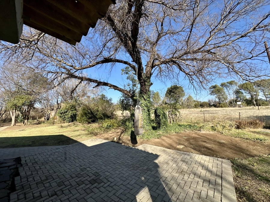9 Bedroom Property for Sale in Bloemspruit Free State